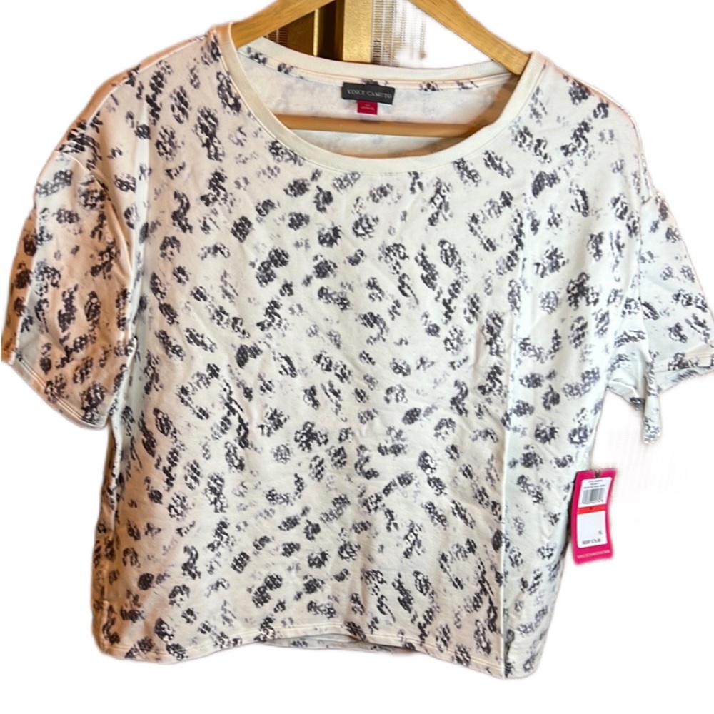 Vince Camuto T shirt Top XS jersey